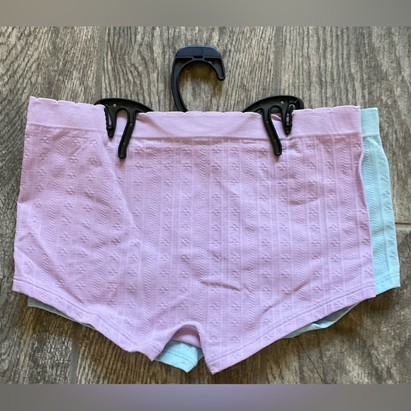 New 2 Pair of Nobo, No Boundaries Seamless Boyshort Panties Size XS Multicolor - Picture 3 of 3